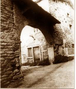 antico arco di Cerna